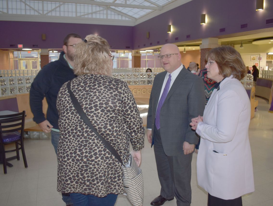 New Chickasha Public Schools Superintendent meets with community